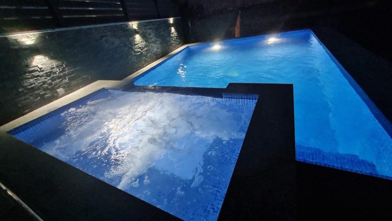 Apartments Blazevic, Heated Pool&Jacuzzi Dramalj Exteriér fotografie