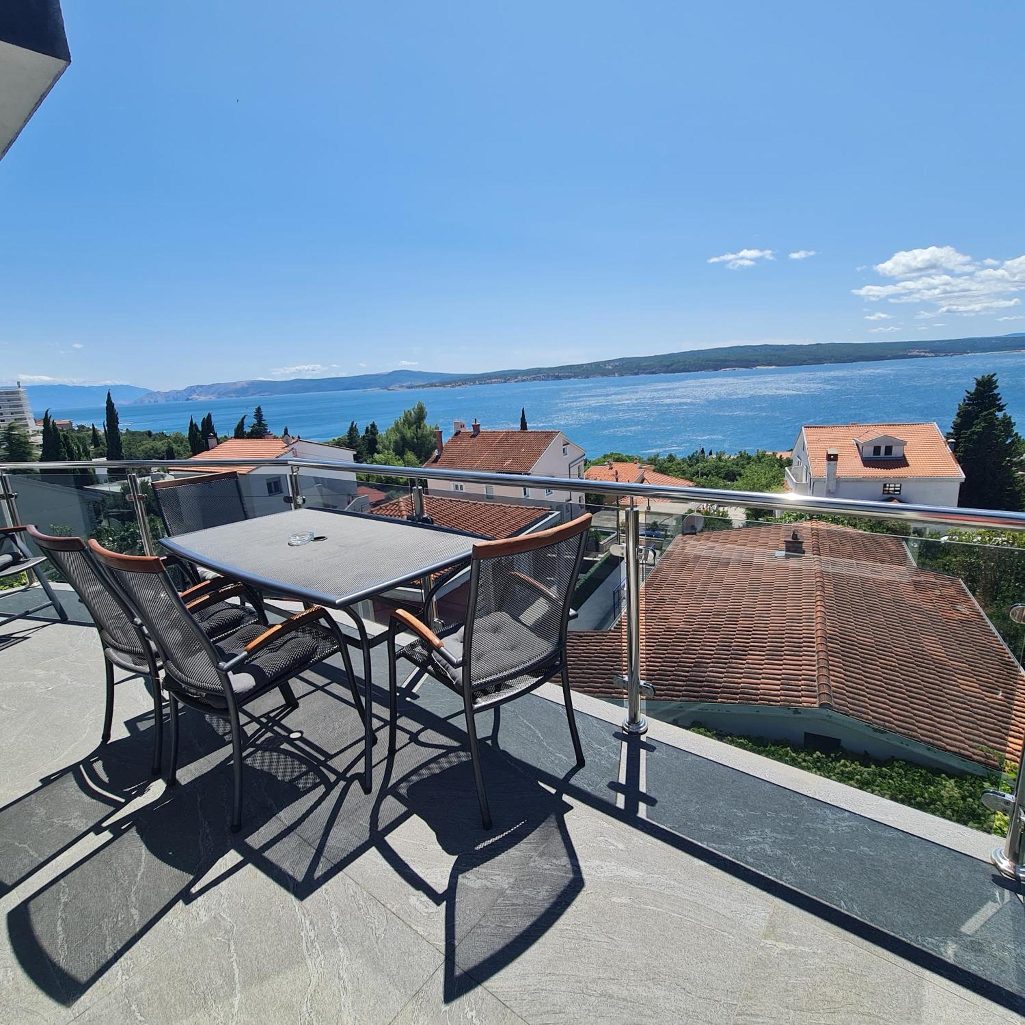 Apartments Blazevic, Heated Pool&Jacuzzi Dramalj Exteriér fotografie